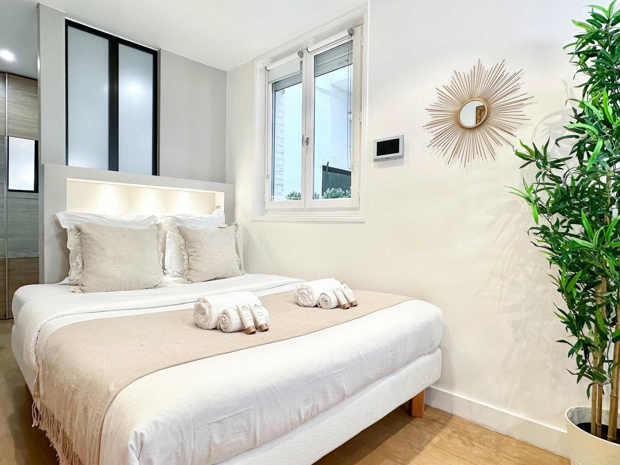 Deluxe Apartment Near The Tour Eiffel Paris Exteriör bild